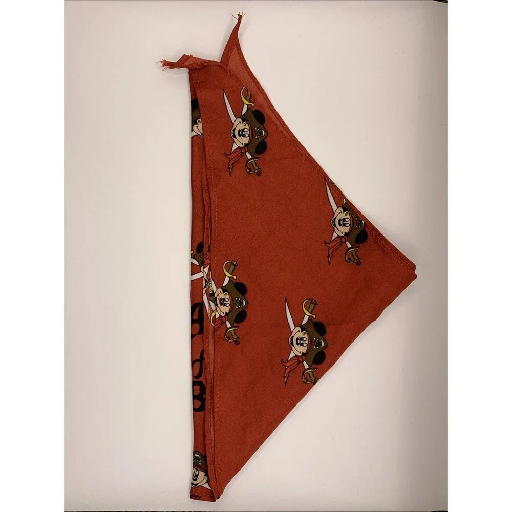Walt DISNEY Pirates In The Caribbean MICKEY MOUSE Red Bandana Triangle Scarf DCL